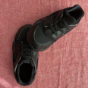 Nike sneakers for kids size 9c